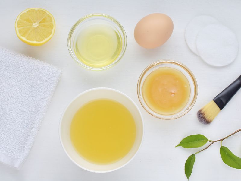 Phương pháp chống lão hóa tiết kiệm và hiệu quả với mặt nạ mật ong và lòng trắng trứng gà