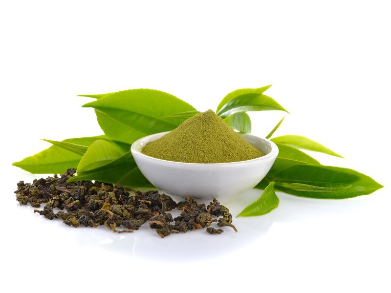 EGCG có trong trà xanh có khả năng bảo vệ da khỏi tác hại của gốc tự do, ngăn ngừa lão hóa sớm